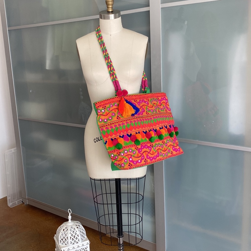 Ibiza tote bag. From India. Bright colors,  beautiful pompoms. cotton.🏖⛱🏝